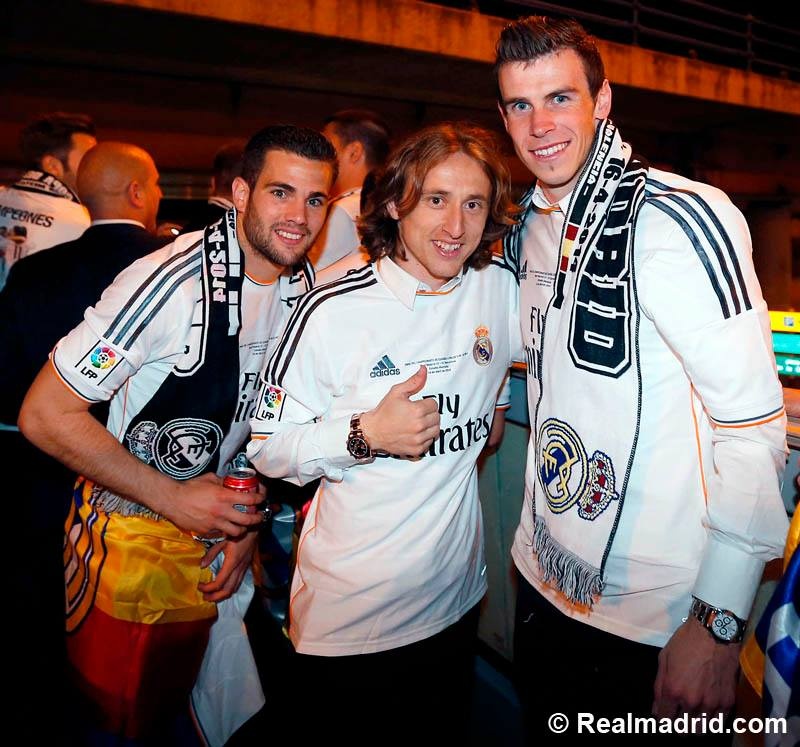 Ρεάλ Μαδρίτης: Έτσι γιορτάζει η «Βασίλισσα» (video+photos)