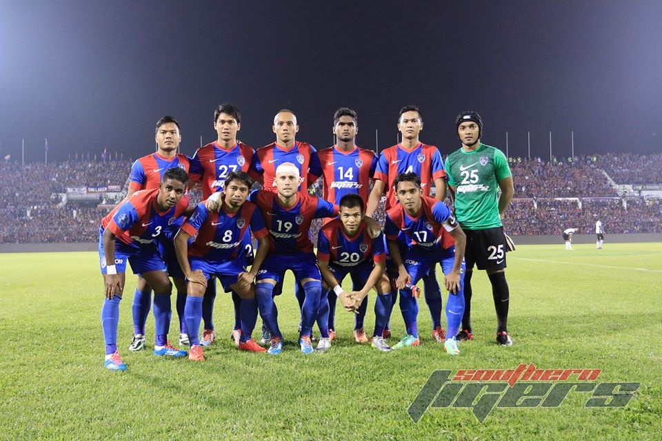 Μαλαισία: Δύο γκολ με... ράμματα ο Φιγκερόα (photos)