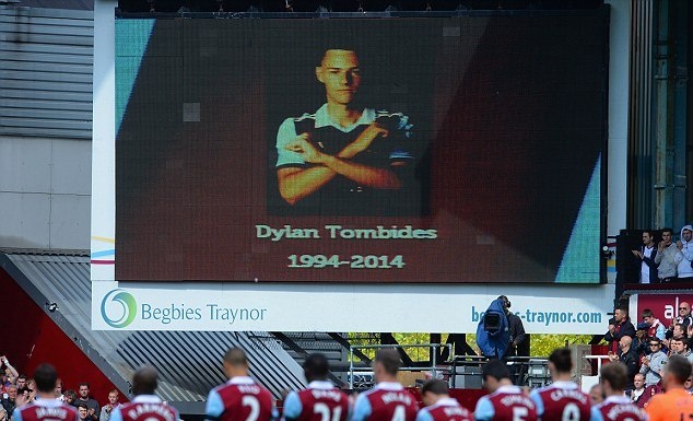 Γουέστ Χαμ: Απέσυρε το «38» του Τομπίδη (photos)