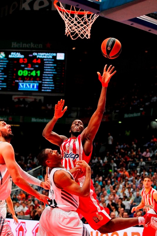 Ντάρντεν στο Onsports: «Όχι άλλη… ζωή στον Ολυμπιακό!» (photos+videos)