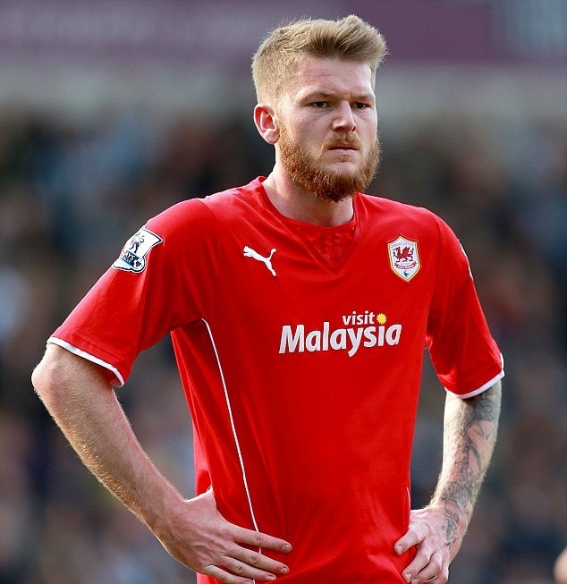 Αγγλία: Σε διαγωνισμό μπικίνι σέξι γυναίκα παίκτη (photos+video)