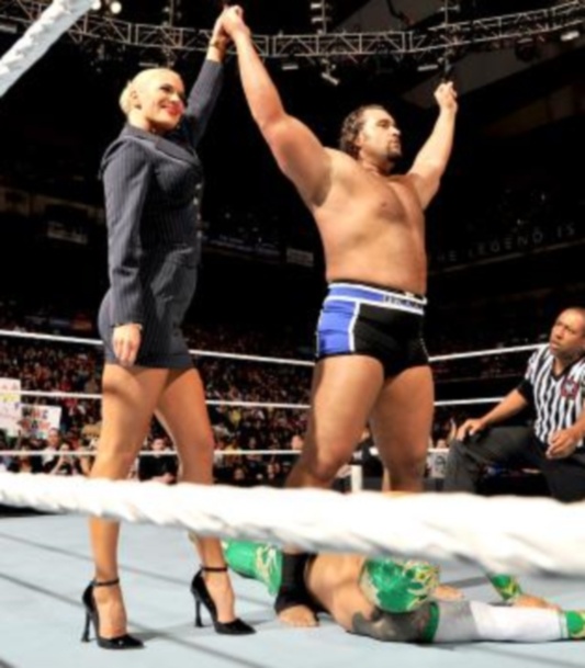 Raw SuperShow: Απτόητος ο Cena (photos+videos)