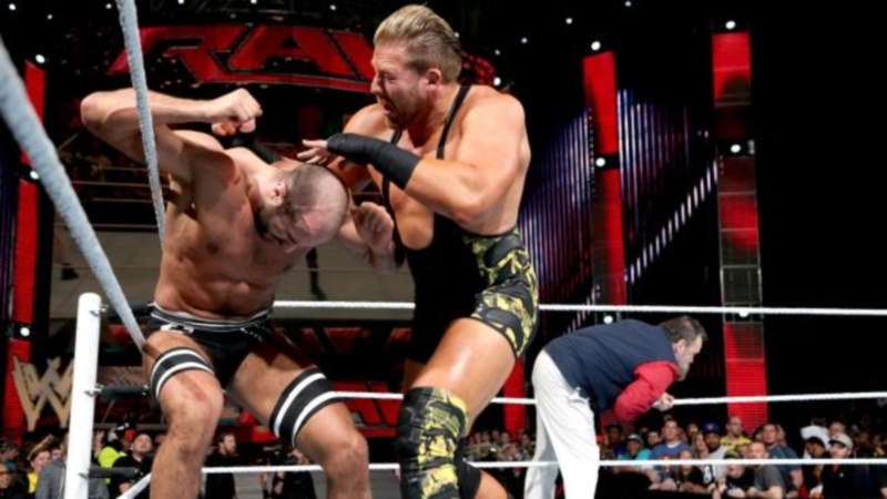 Raw SuperShow: Απτόητος ο Cena (photos+videos)