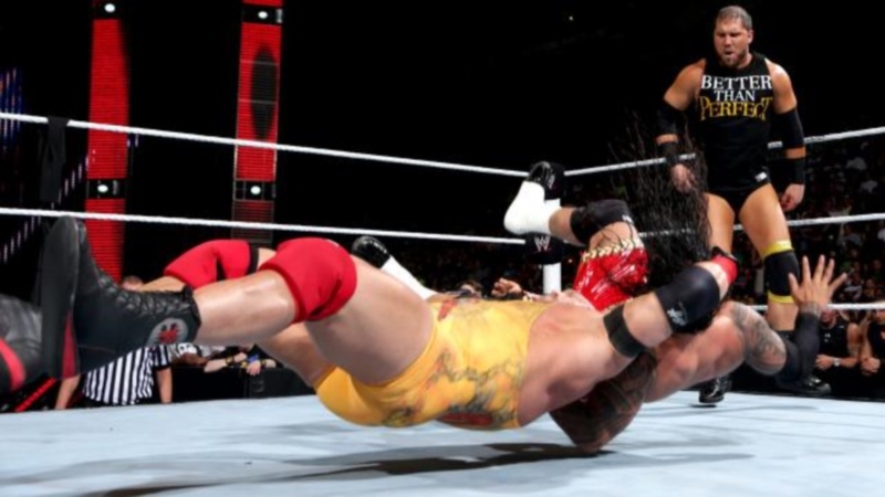 Raw SuperShow: Απτόητος ο Cena (photos+videos)