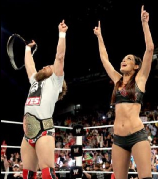 Raw SuperShow: Απτόητος ο Cena (photos+videos)