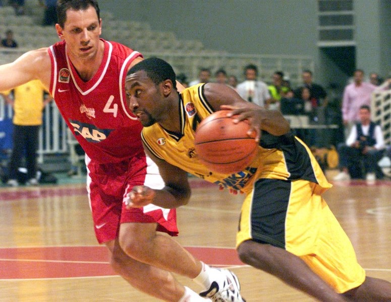 Χόλντεν στο Onsports: «Τρέμω... Παναθηναϊκό και Διαμαντίδη!» (photos+videos)