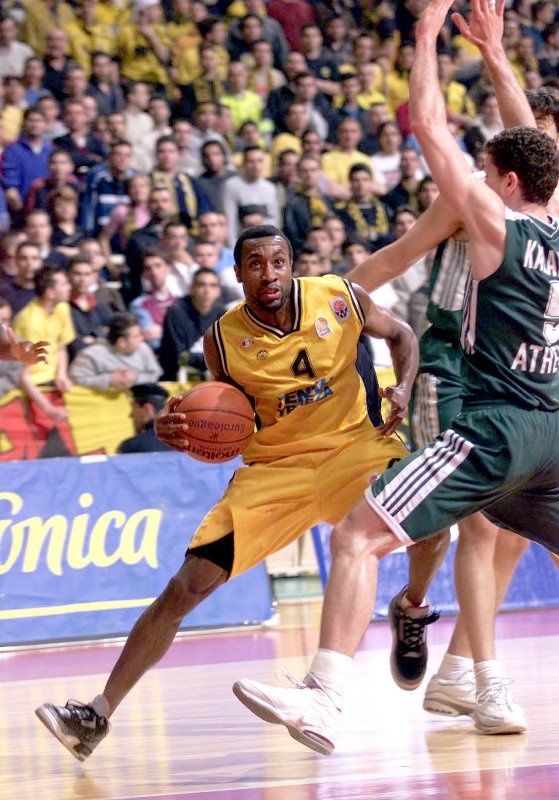 Χόλντεν στο Onsports: «Τρέμω... Παναθηναϊκό και Διαμαντίδη!» (photos+videos)