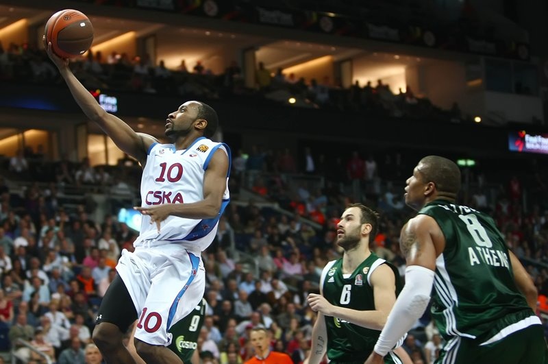 Χόλντεν στο Onsports: «Τρέμω... Παναθηναϊκό και Διαμαντίδη!» (photos+videos)