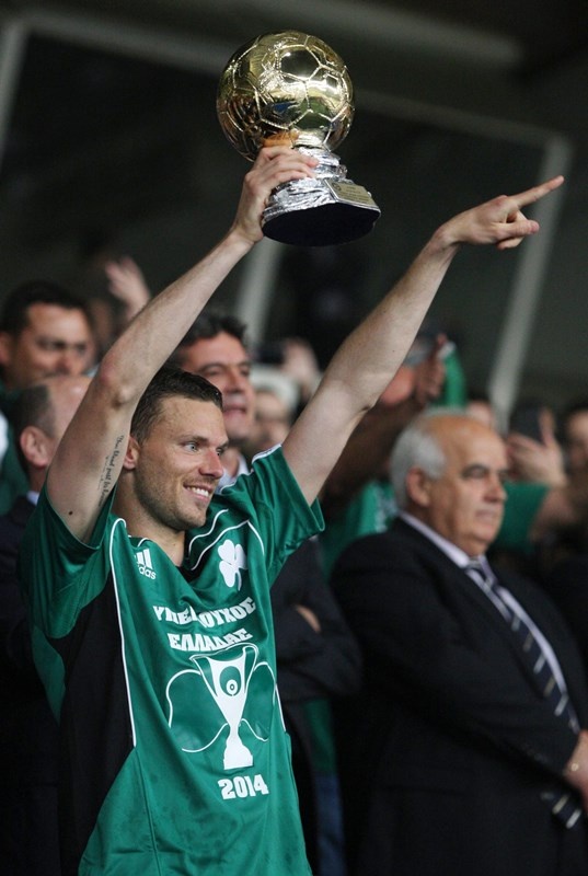 Παναθηναϊκός: Η... Χρυσή Μπάλα στον Μπεργκ (photos)