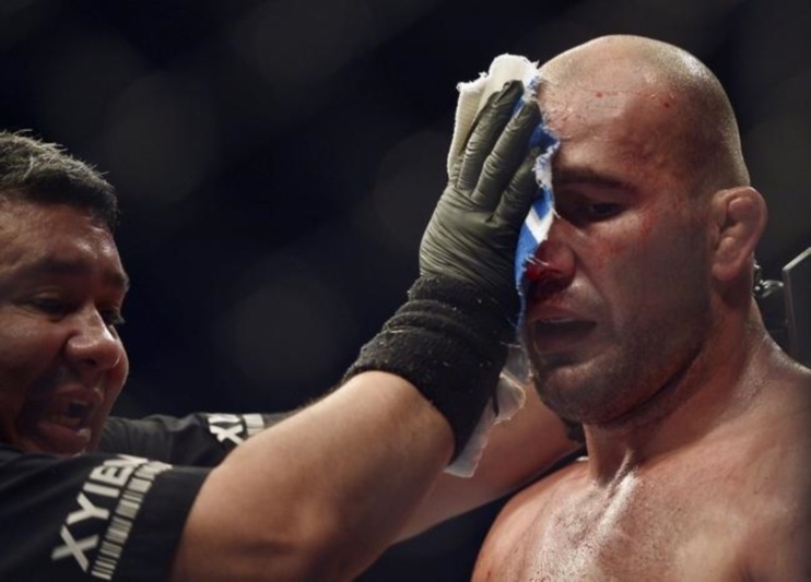 UFC 172: Μόνο Jones στη Βαλτιμόρη (GIFs)