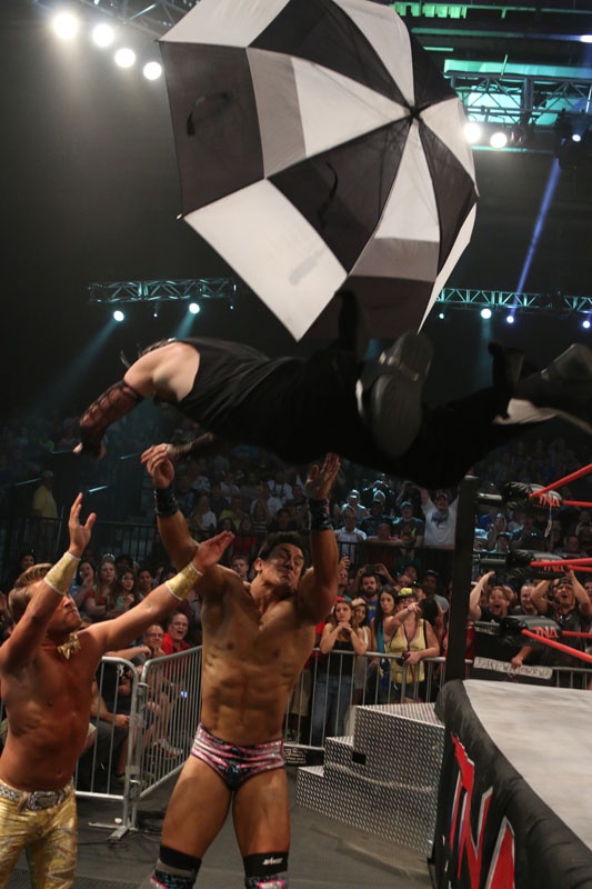 TNA Sacrifice: Παρέμεινε πρωταθλητής ο Young (photos+videos)
