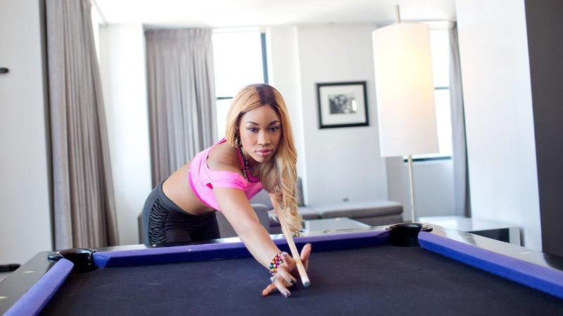 WWE: Καλημέρα με την Cameron! (photos)