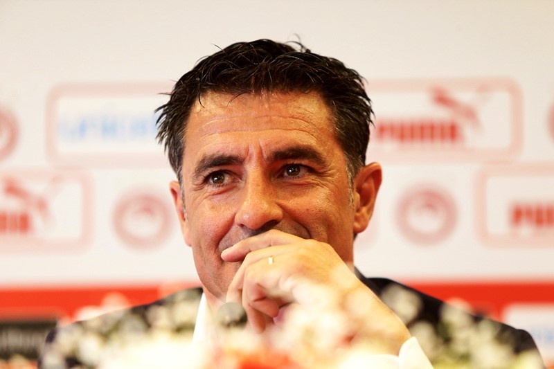 Μίτσελ: «Κοιτάμε για επιθετικό» (photos)