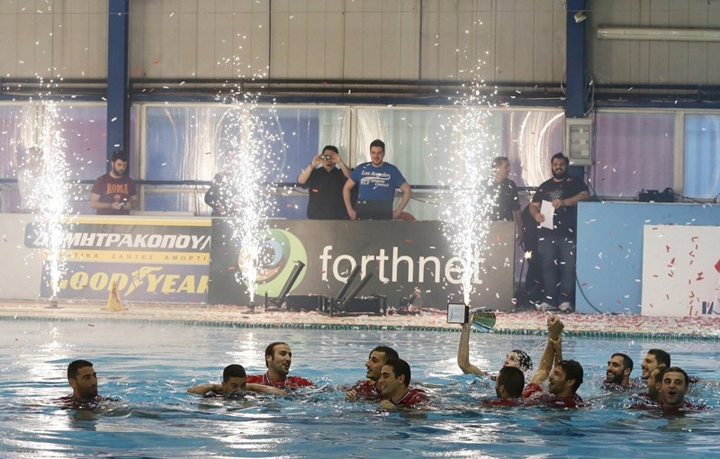 Ολυμπιακός: Θεαματική η απονομή στους πρωταθλητές (photos)