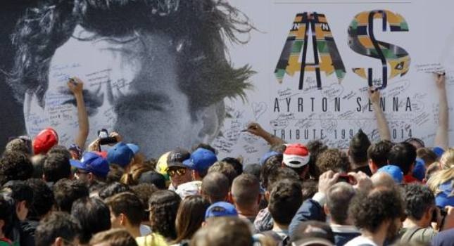 Ίμολα: Ενός λεπτού σιγή για τον Σένα… (photos)