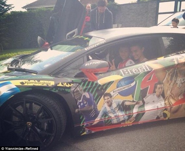 Γαλλία: Έκανε τη Lamborghini… Μουντιαλική! (photos+video)