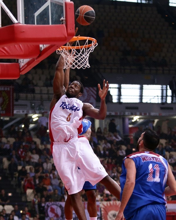 Ολυμπιακός: Δεν... παίζεται ο Ντάνστον (photos)