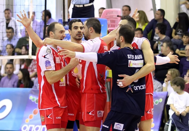 Ολυμπιακός: Το σήκωσε μέσα στην Αλεξανδρούπολη! (photos)