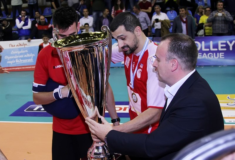 Ολυμπιακός: Η απονομή της κούπας (photos)