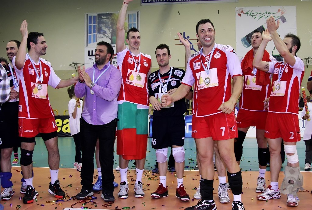 Ολυμπιακός: Η απονομή της κούπας (photos)