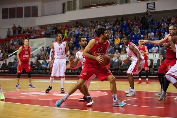 Λοκομοτίβ Κουμπάν: Πέρασε και παίζει με ΤΣΣΚΑ (photos)