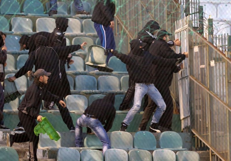 Παναθηναϊκός-ΠΑΟΚ: Το χρονικό των επεισοδίων στη Λεωφόρο (videos+photos)