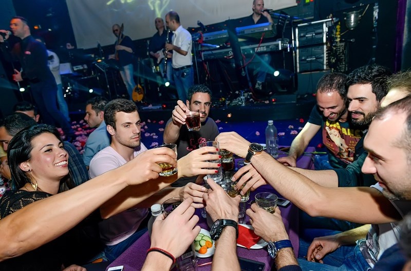 Ολυμπιακός: Το γλέντι στα μπουζούκια (photos)
