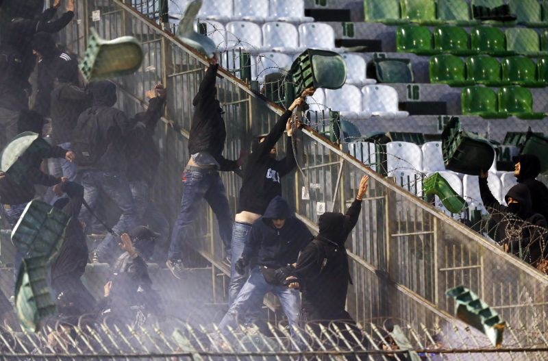 Παναθηναϊκός-ΠΑΟΚ: Το χρονικό των επεισοδίων στη Λεωφόρο (videos+photos)