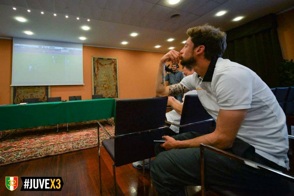 Γιουβέντους: Κατόρθωμα 80 ετών με... selfie! (photos+videos)