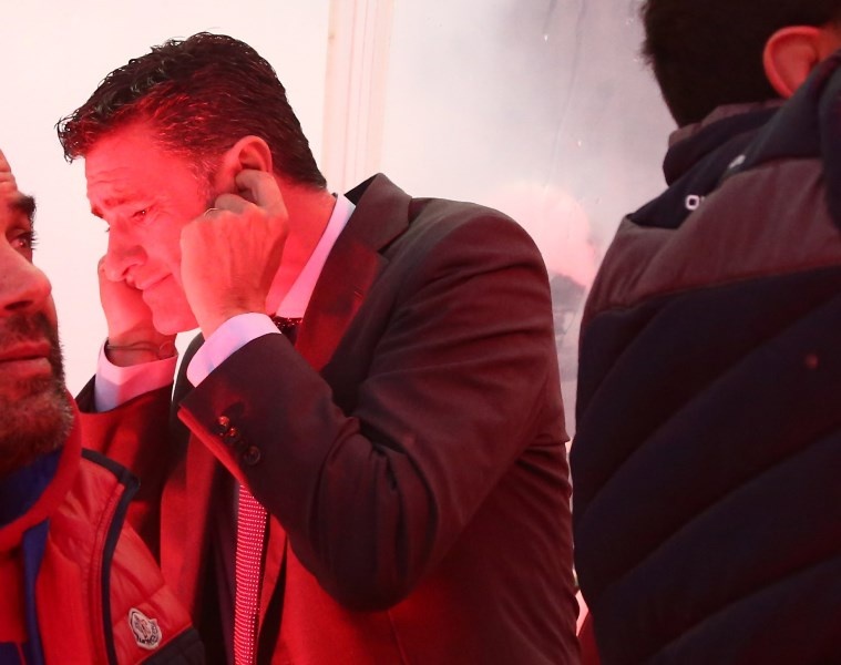 Ο ξένος Τύπος στο Onsports: «Θάνατος, η λύση της βίας στην Ελλάδα» (photos+videos)