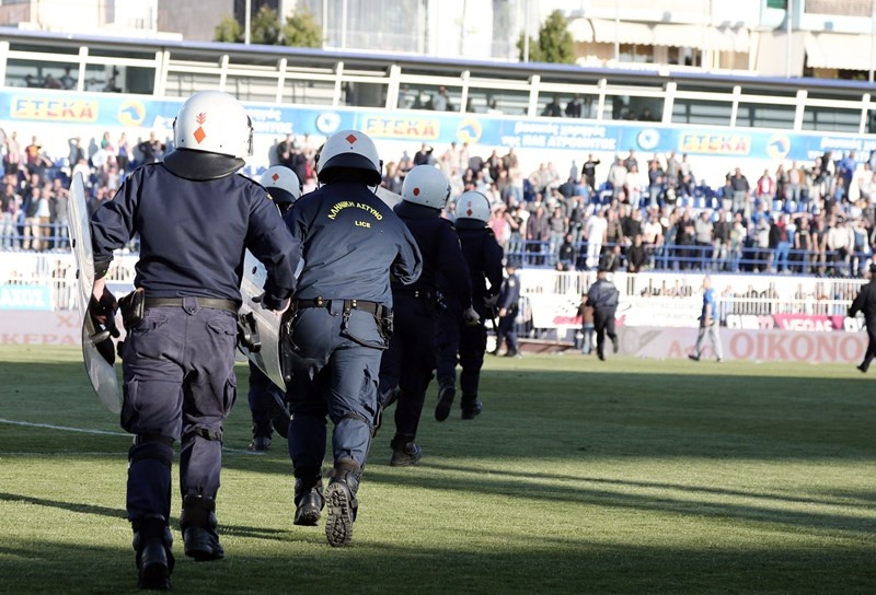 Ο ξένος Τύπος στο Onsports: «Θάνατος, η λύση της βίας στην Ελλάδα» (photos+videos)