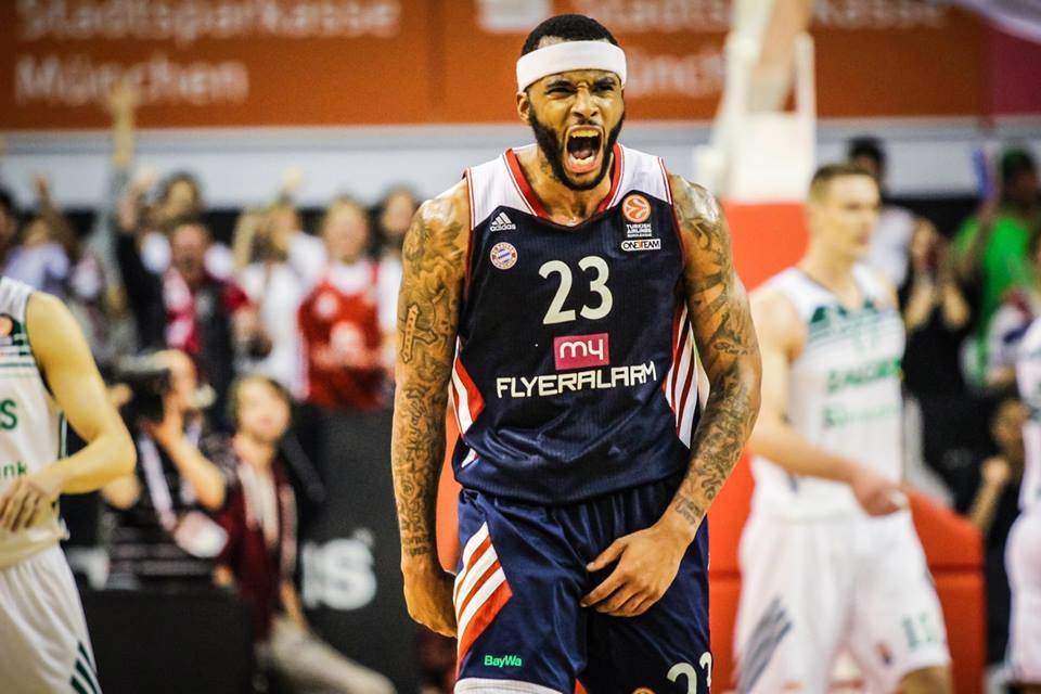 Ντιλέινι στο Onsports: «Πλάκα οι παίκτες του Γκουαρντιόλα» (photos+videos)