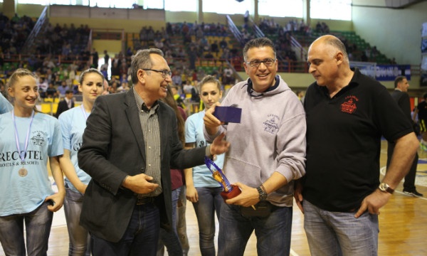 Ρέθυμνο: Η βράβευση των Νεανίδων (photos)