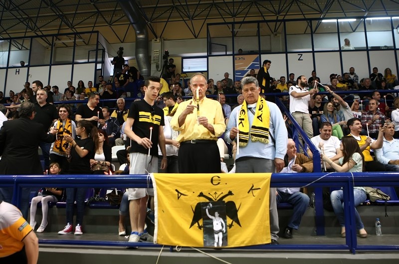 ΑΕΚ: Ένα κερί για τον Αμερικάνο (photos)