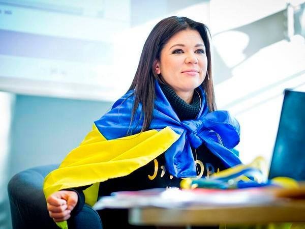 Ρουσλάνα στο Onsports: «Eurovision, Ουκρανία, μπάλα και… Ρουβάς!» (photos+videos)