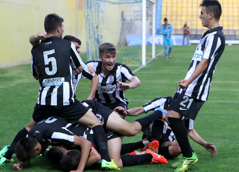 Super League: Πρόκριση στα πέναλτι η Κ17 του Ολυμπιακού (photos)