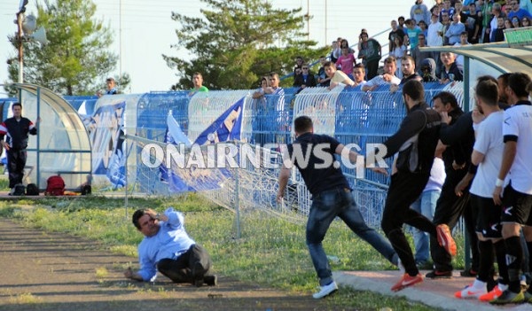 Καλαμάτα: Ήττα (0-1) κι επεισόδια στο Μεσολόγγι (photos)