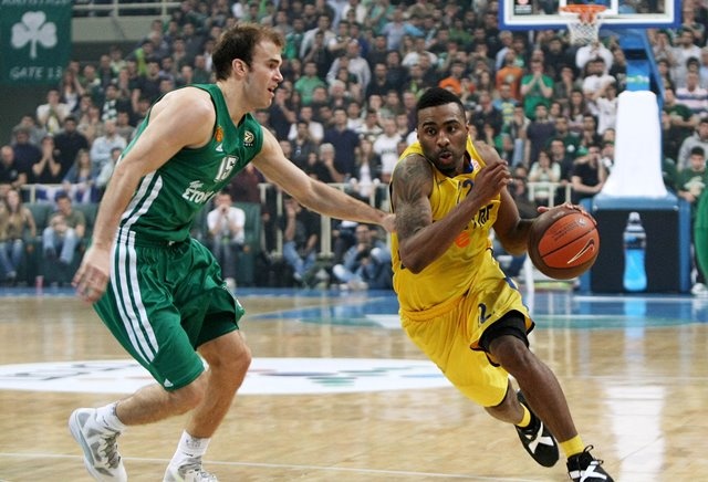 Πατ Καλάθης στο Onsports: «Επιτυχία, ό, τι και αν κάνει ο Νικ του χρόνου» (photos+videos)