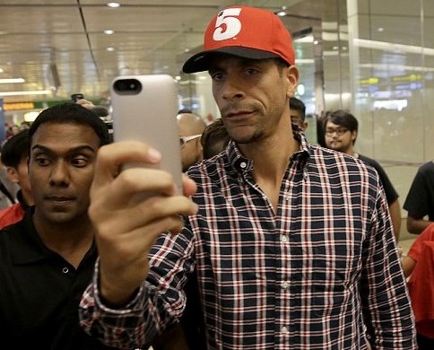 Μάντσεστερ Γιουνάιτεντ: Στη Σιγκαπούρη ο Φέρντιναντ (photos)