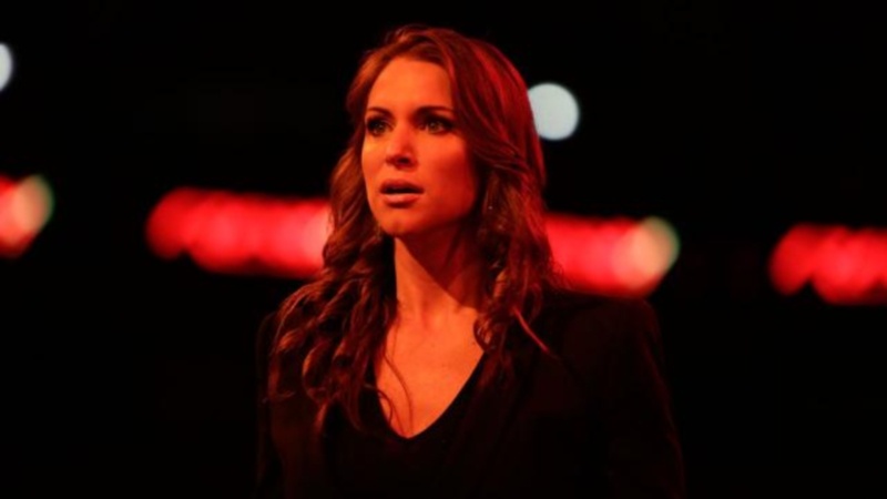 Raw: Εγχείρηση και… πόνος για Bryan (photos+videos)