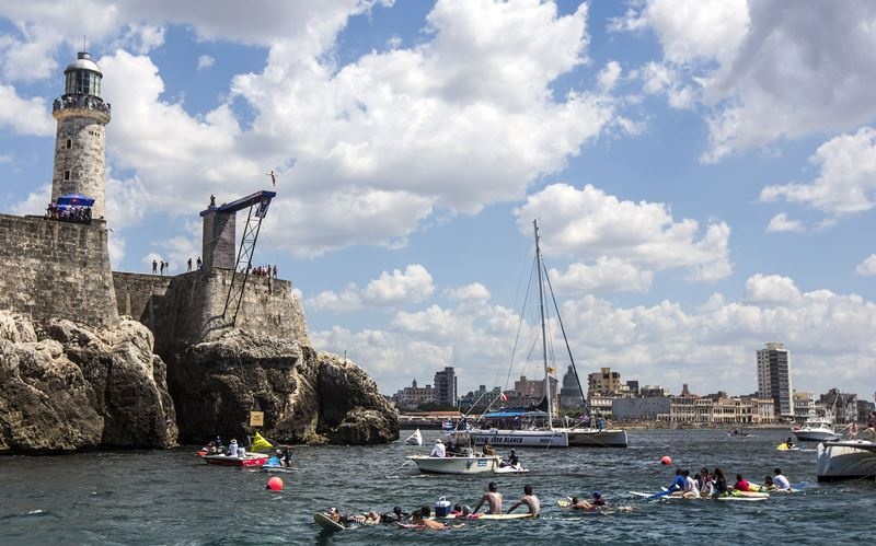 Red Bull Cliff Diving World Series 2014: Νέα σεζόν, νέος νικητής (photos)