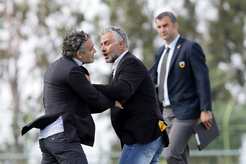 Ερμής – ΑΕΚ: Ένταση στο ημίχρονο και το τέλος (photos)