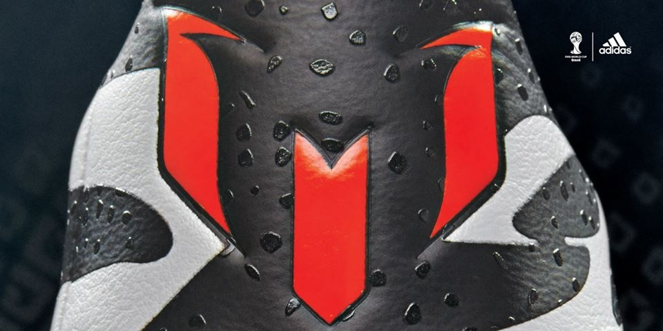 Λιονέλ Μέσι: Ο εξοπλισμός του για το Παγκόσμιο Κύπελλο (photos+video)