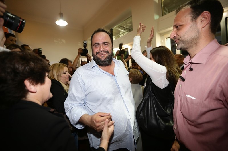Εκλογές 2014: Πανηγυρισμοί στο εκλογικό κέντρο του Μώραλη (photos)