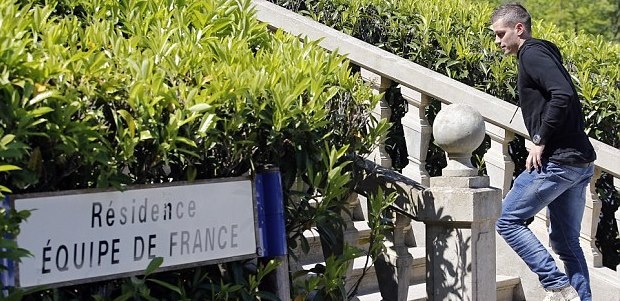 Εθνική Γαλλίας: Η πρώτη συγκέντρωση (photos+videos)