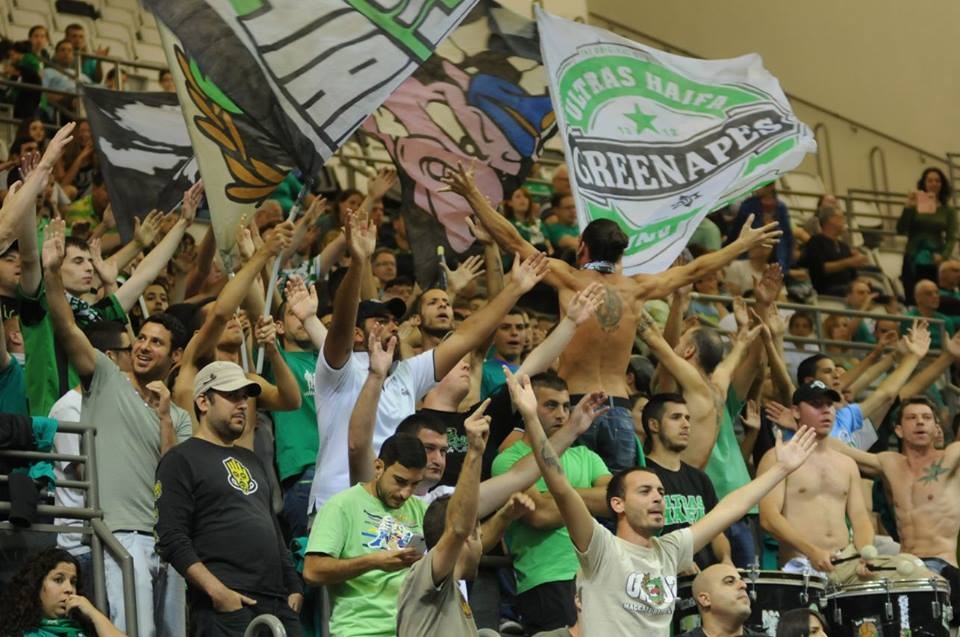 Μακάμπι Χάιφα: Στα ημιτελικά με... φιλιά στο στόμα! (photos+videos)
