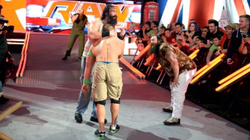 Raw: Περιμένοντας τον Bryan (photos+videos)