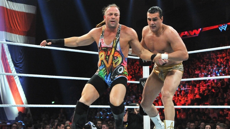 Raw: Περιμένοντας τον Bryan (photos+videos)