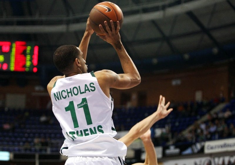 Νίκολας στο Onsports: «Η Μακάμπι δεν… πήρε από τον Ολυμπιακό» (photos+videos)