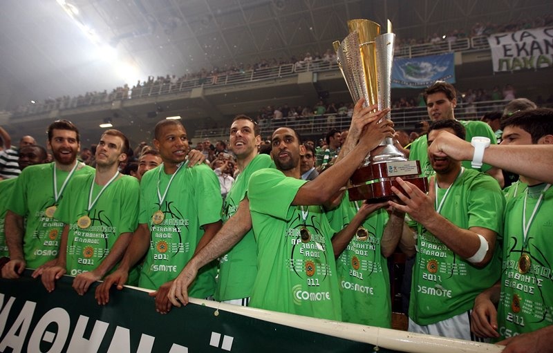 Νίκολας στο Onsports: «Η Μακάμπι δεν… πήρε από τον Ολυμπιακό» (photos+videos)